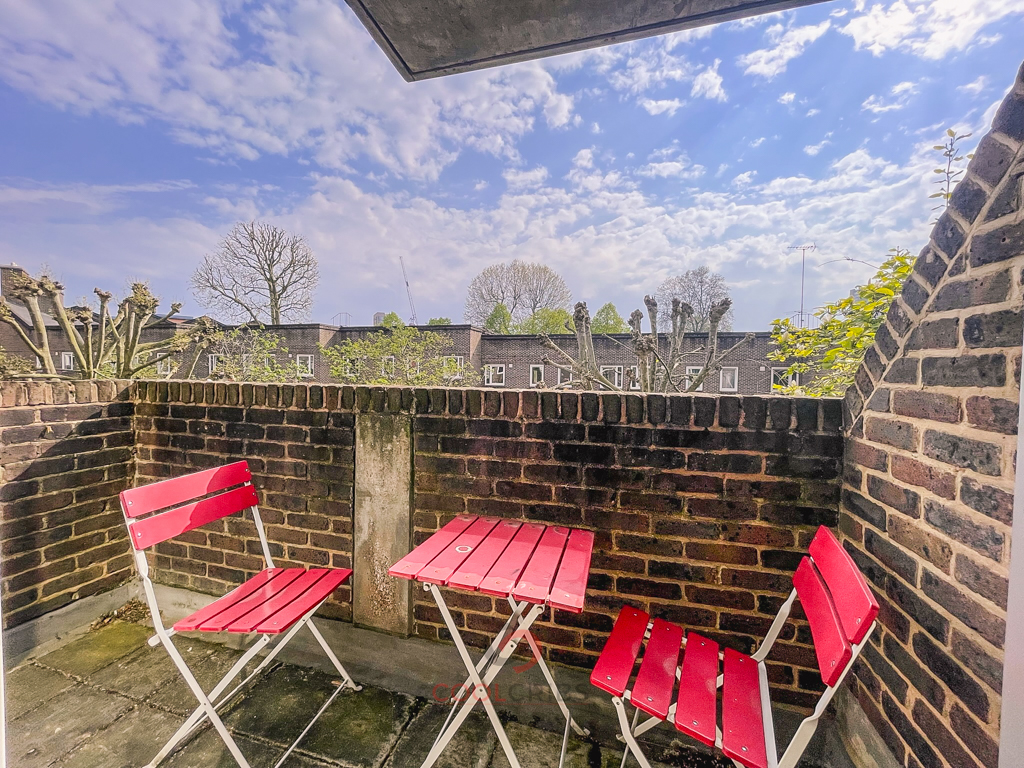 Burlington Close, Maida Vale, London, W9