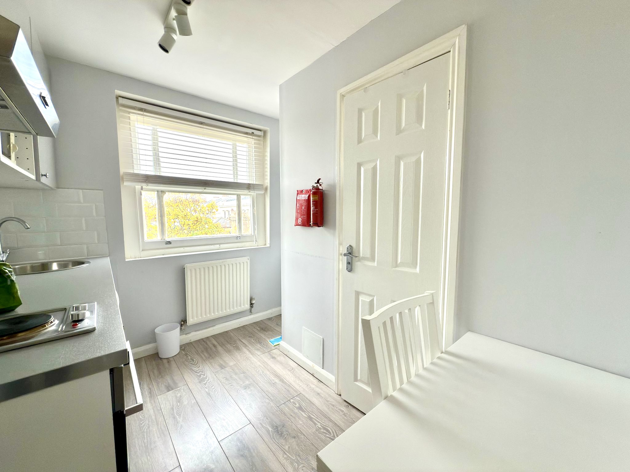 1116-x5 Inverness Terrace, Bayswater, London, W2