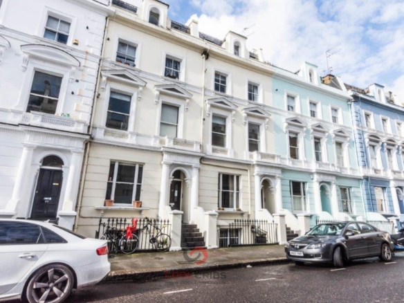 Ladbroke Crescent, Notting Hill, London W11