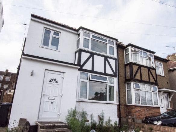 Chartley Avenue, Neasden NW2