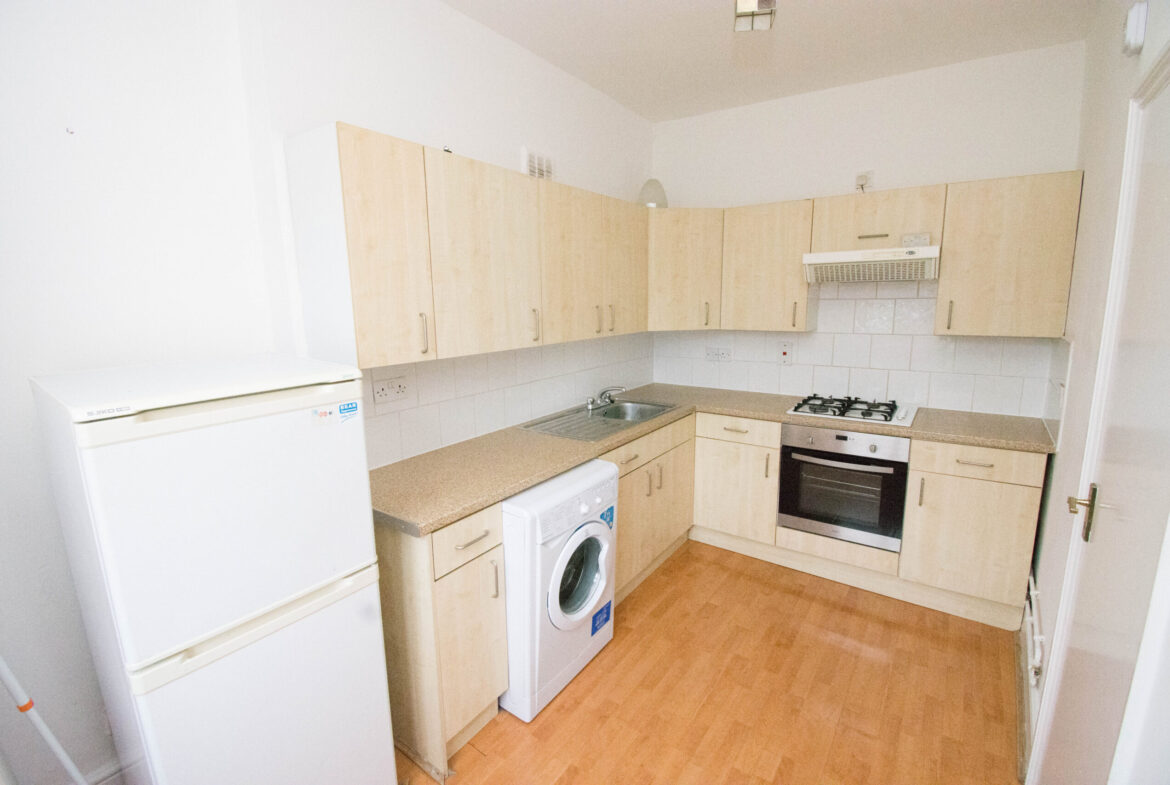 Ladbroke Crescent, Notting Hill, London W11 1PS