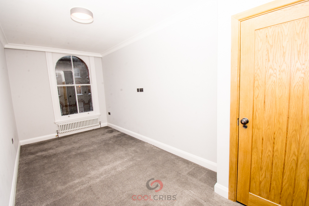 Elgin Avenue, Maida Vale, London, W9