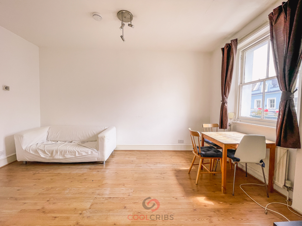 Ladbroke Crescent, Notting Hill, London W11 1PS