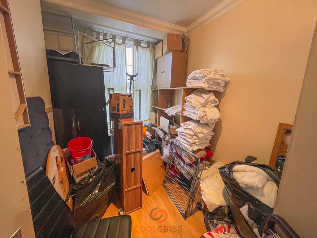 Warwick Way, Pimlico, London SW1V