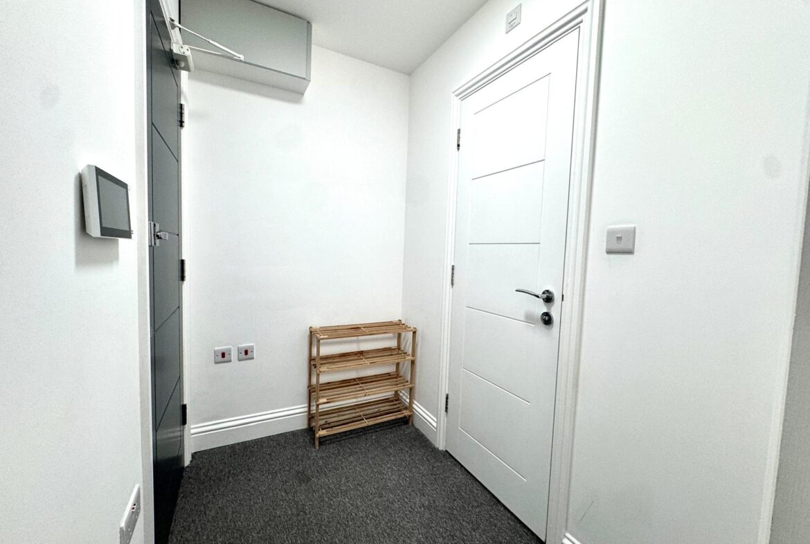 Old Ruislip Road, Northolt, UB5 6QQ