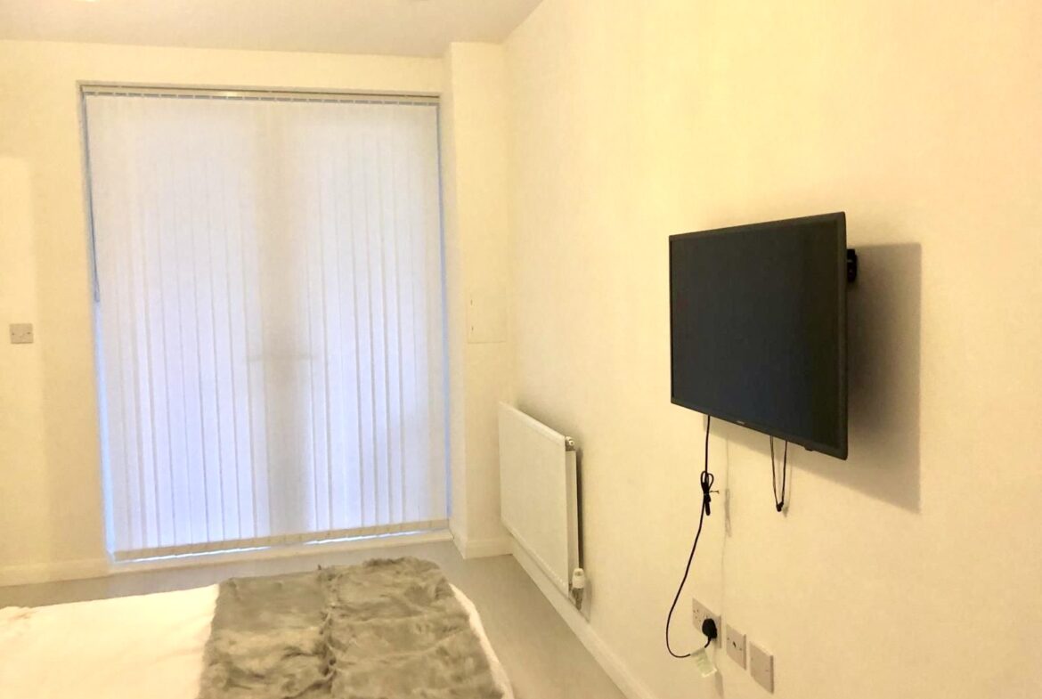 Trobridge Parade, Grahame Park Way, Colindale, NW9 4AP