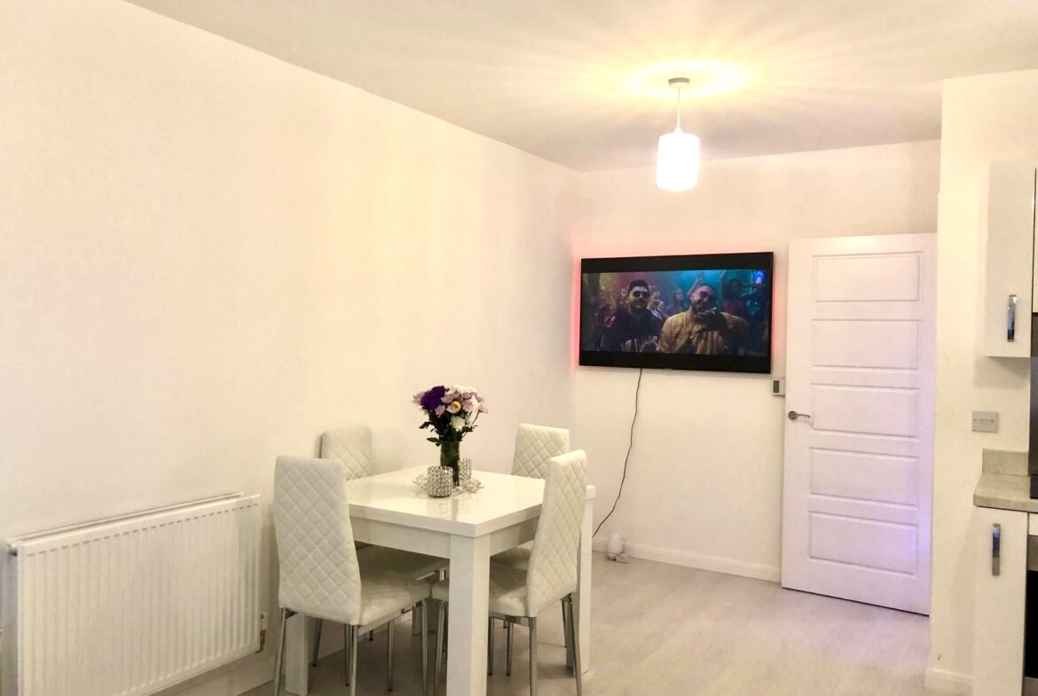 Trobridge Parade, Grahame Park Way, Colindale, NW9 4AP