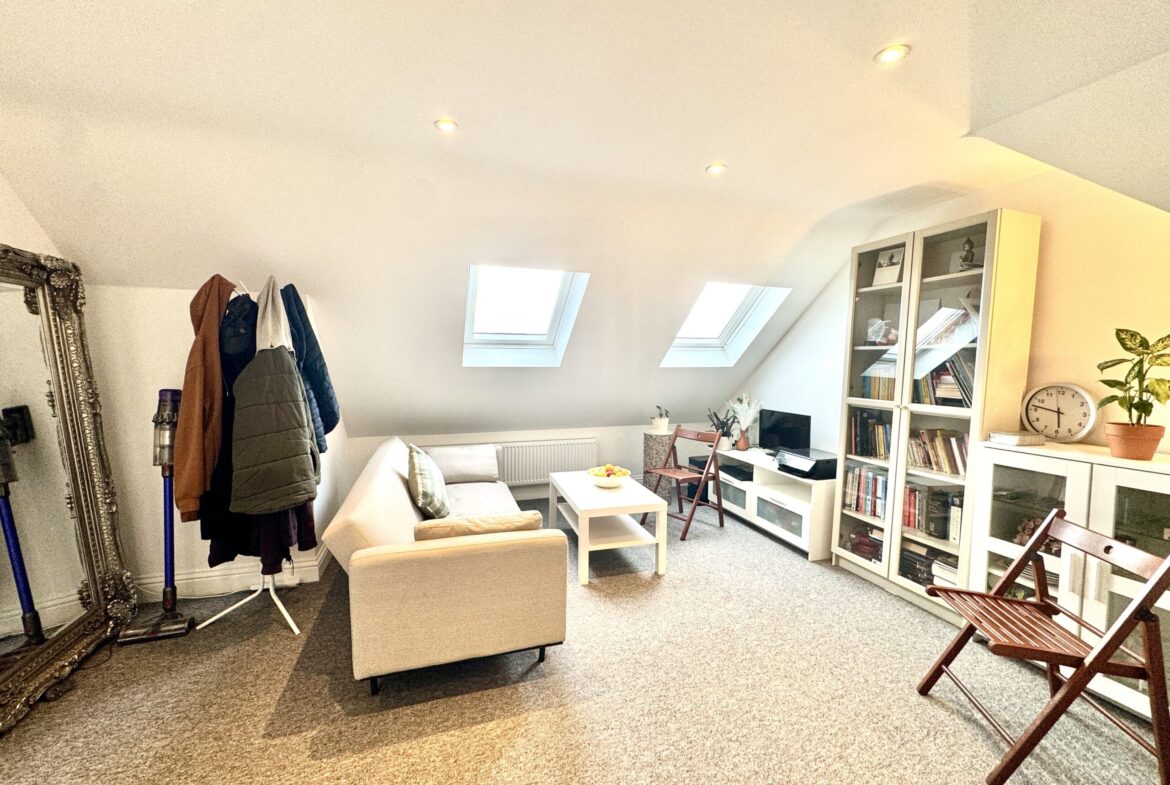 Old Ruislip Road, Northolt, UB5 6QQ