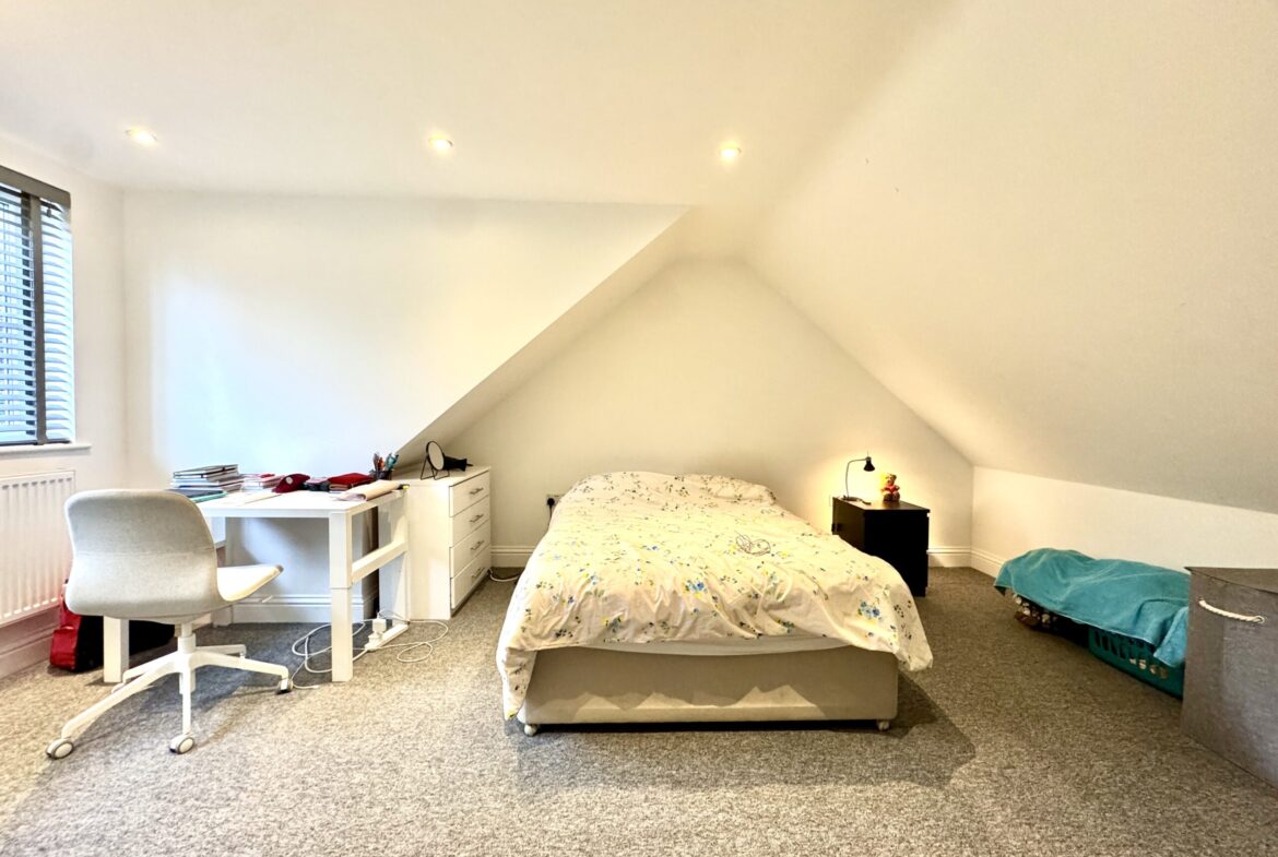Old Ruislip Road, Northolt, UB5 6QQ