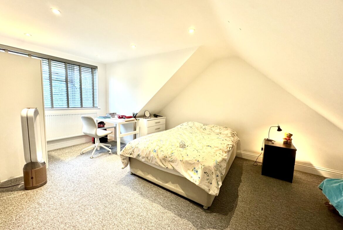 Old Ruislip Road, Northolt, UB5 6QQ