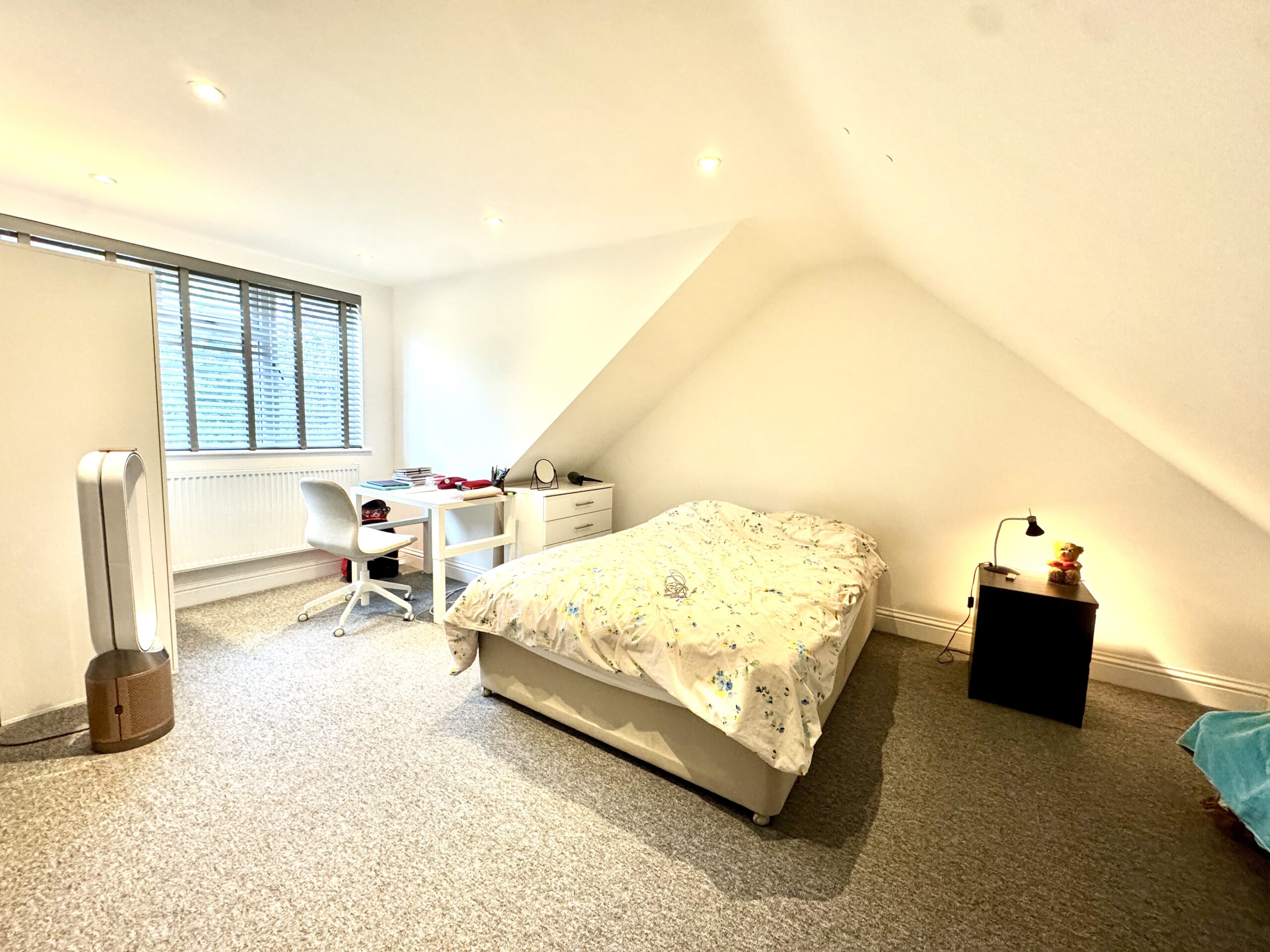 Old Ruislip Road, Northolt, UB5 6QQ