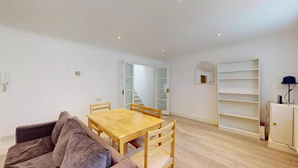Brook Mews North, Paddington, London, W2