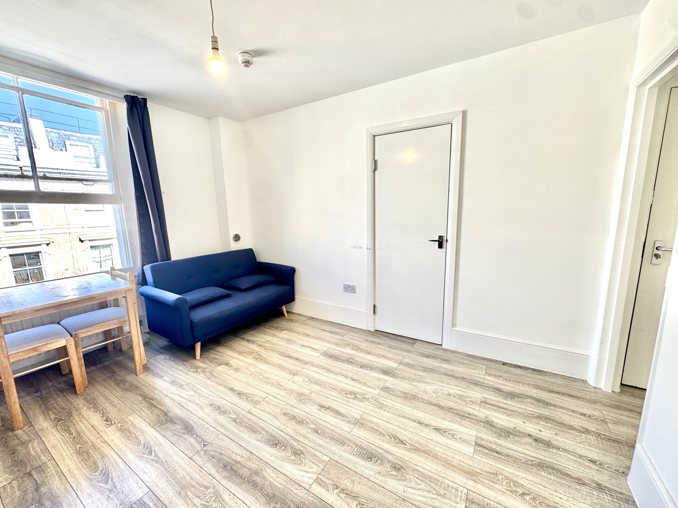 2264-X1 Clanricarde Gardens, Notting Hill Gate, London, W2