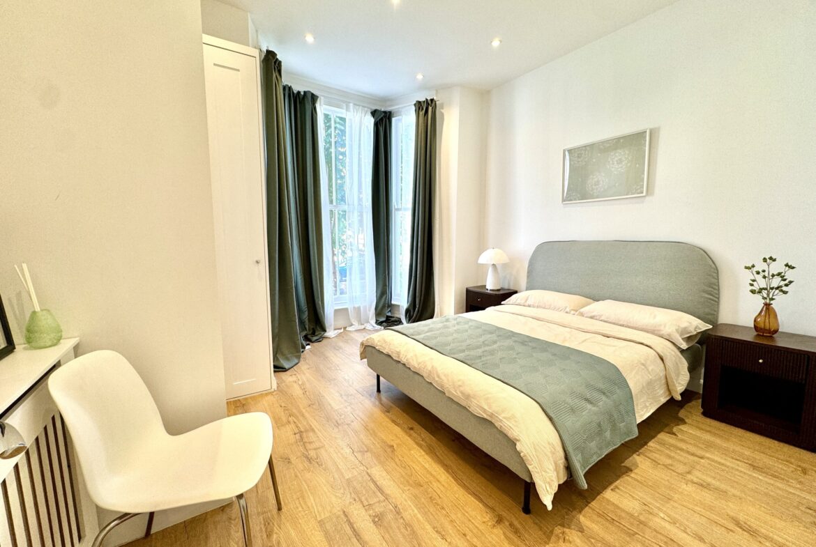 Fitzjohns Ave, Hampstead, London, NW3