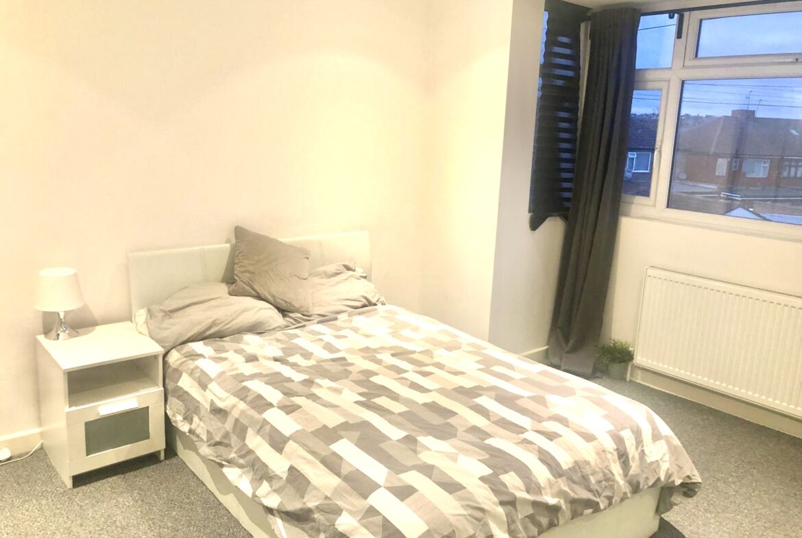 Chartley Avenue, Neasden, NW2 7QY
