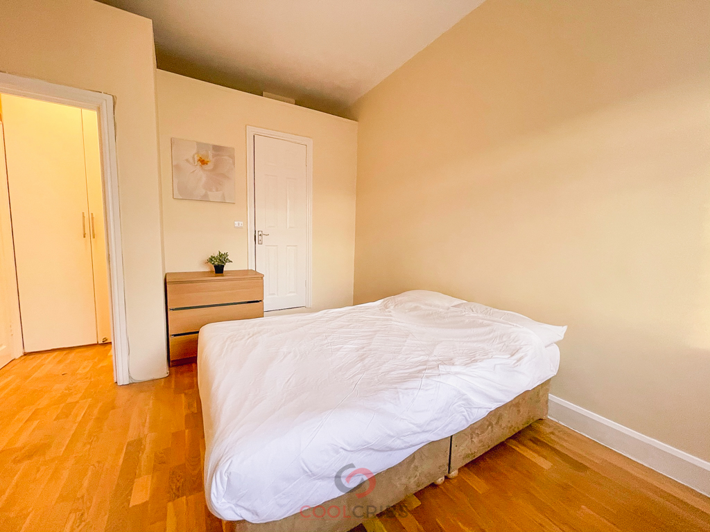 Kensington Gardens Square, Bayswater, W2