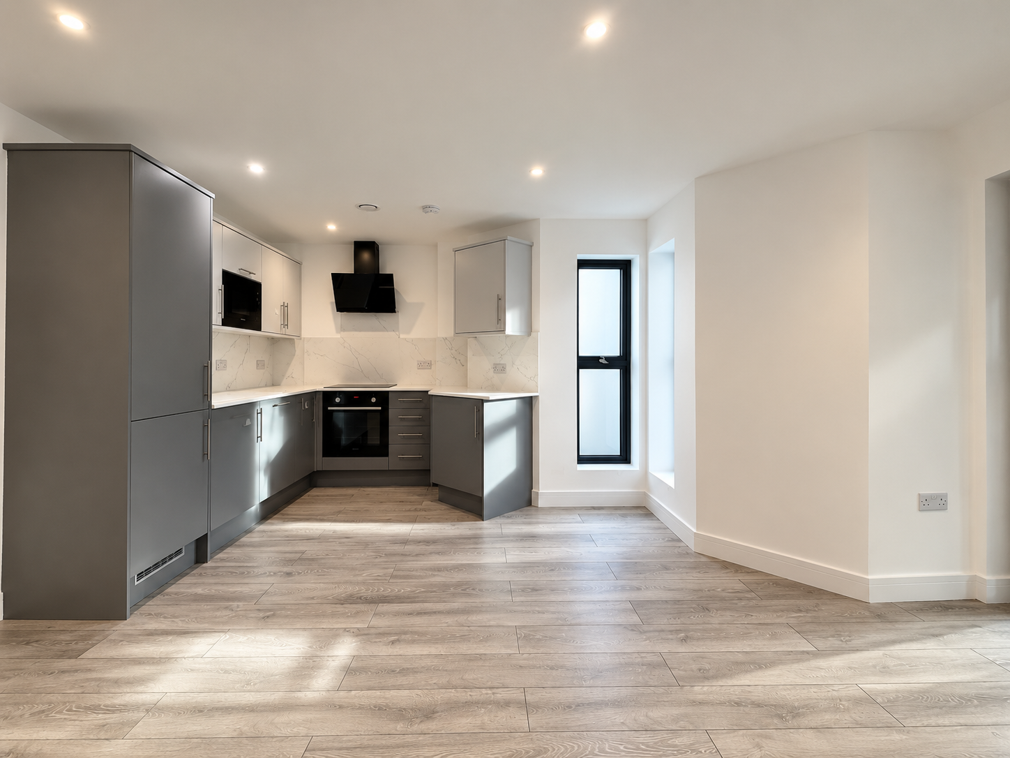 2282-x6 Manor Park Road, London, NW10 4JU