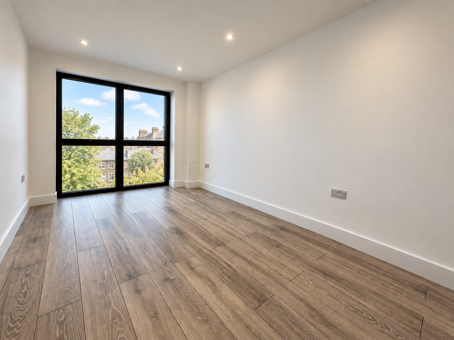 2282-x7 Manor Park Road, London, NW10 4JU