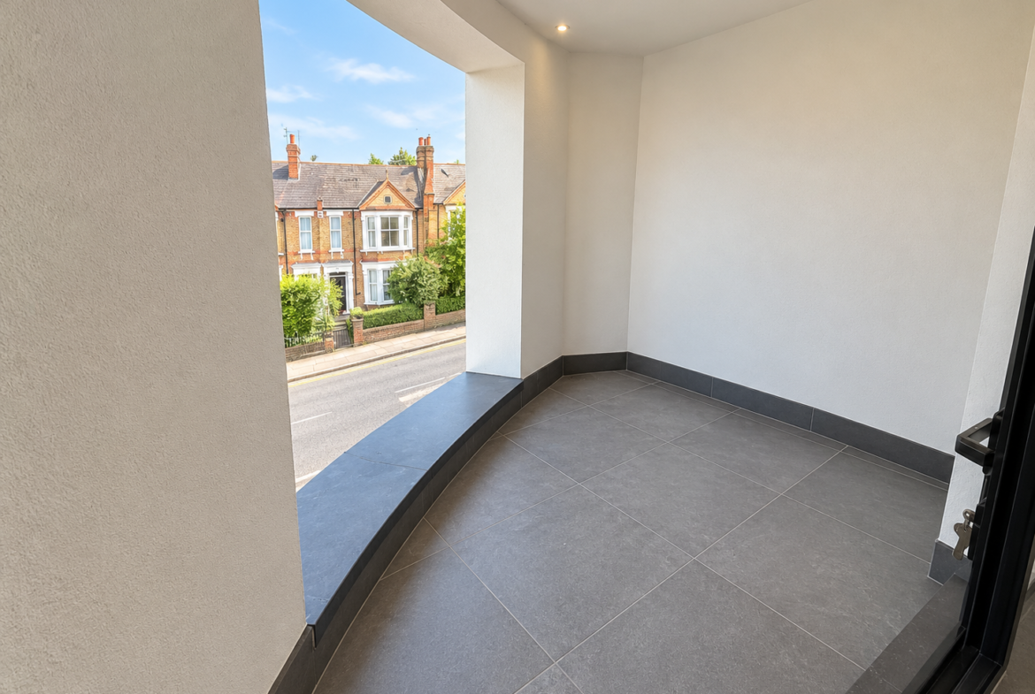 Manor Park Road, London, NW10 4JU