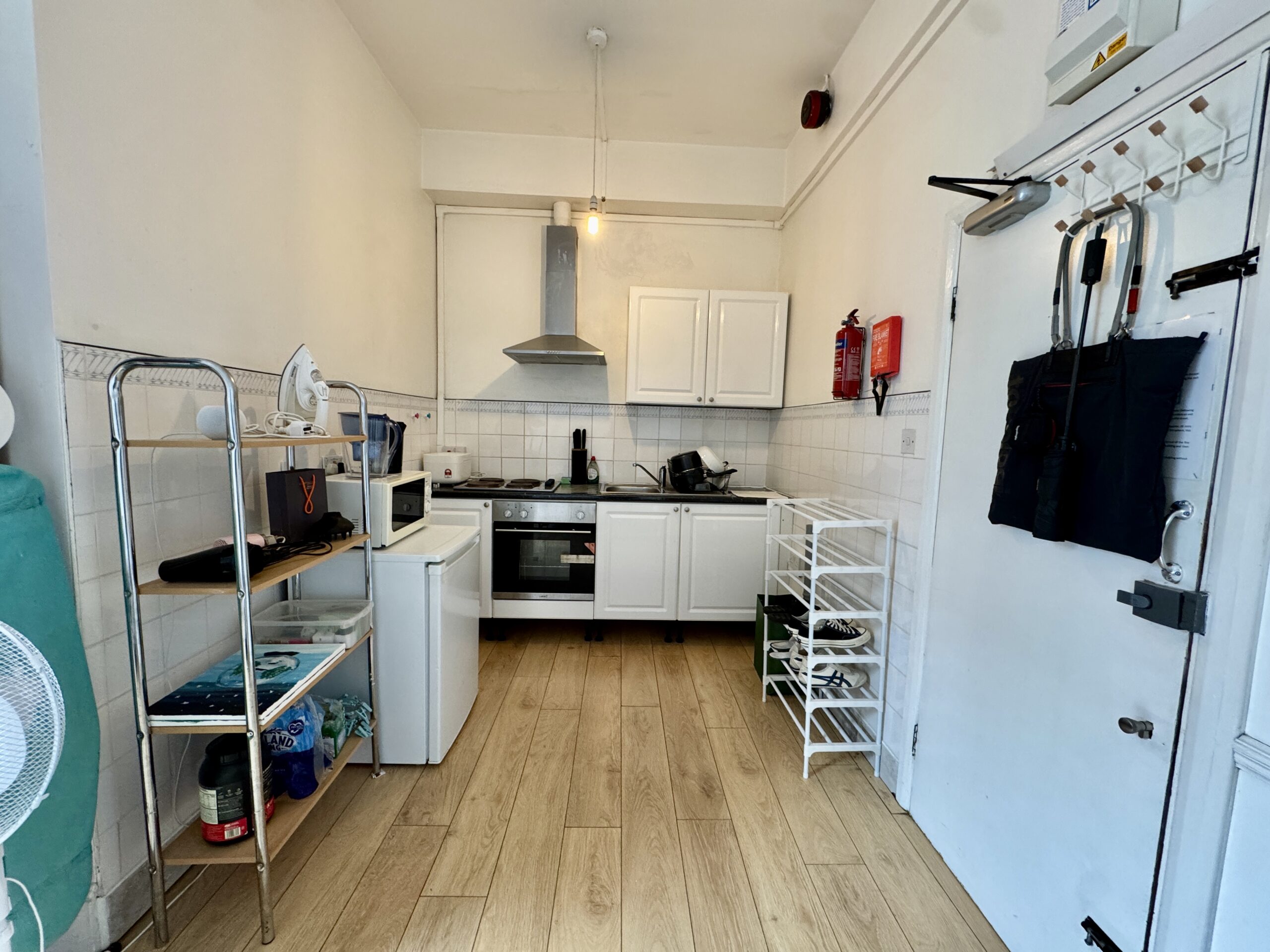 2286c1 Holloway Road, Islington, London, N7