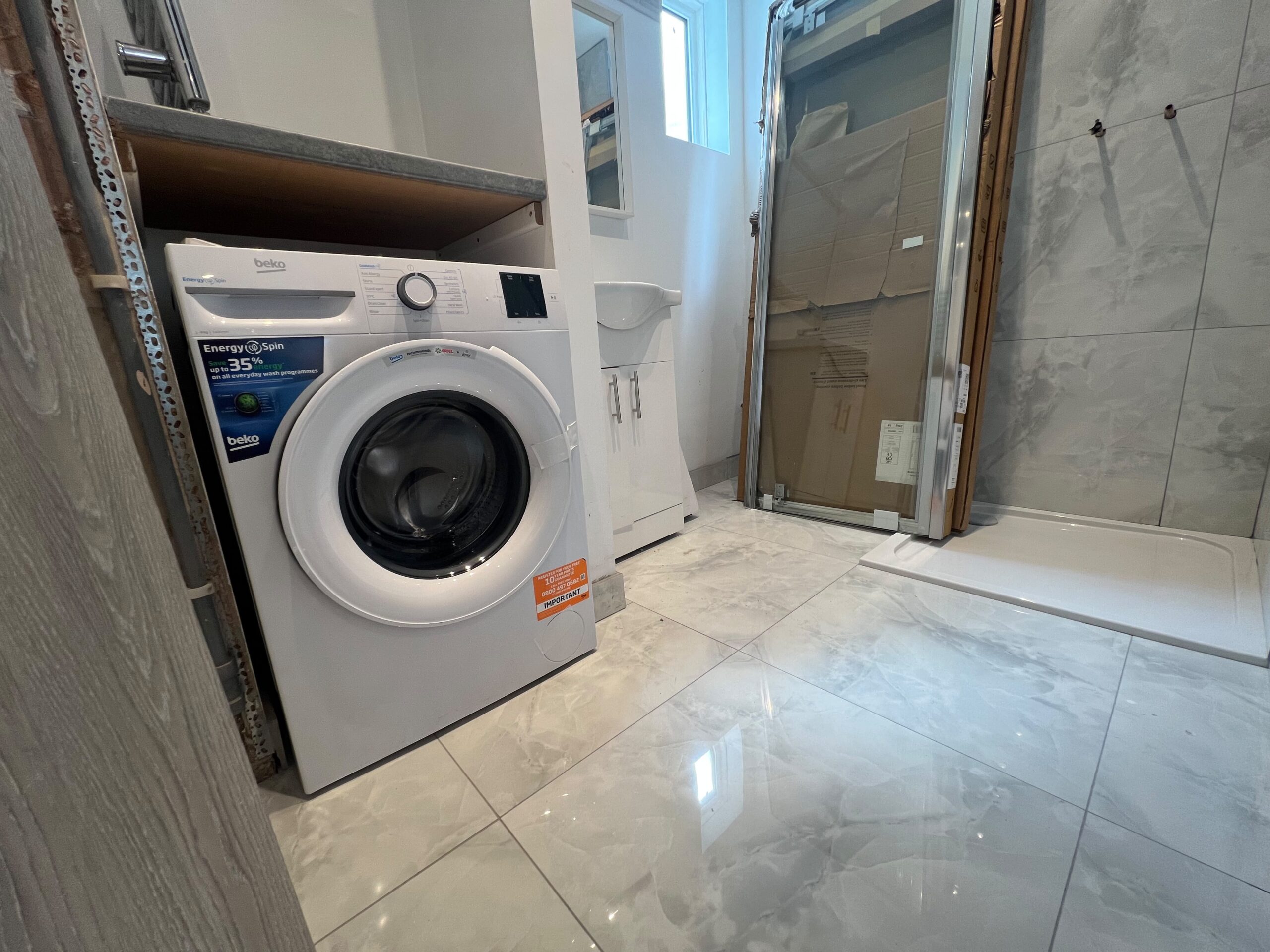 Selborne Gardens, Hendon, NW4 4SH