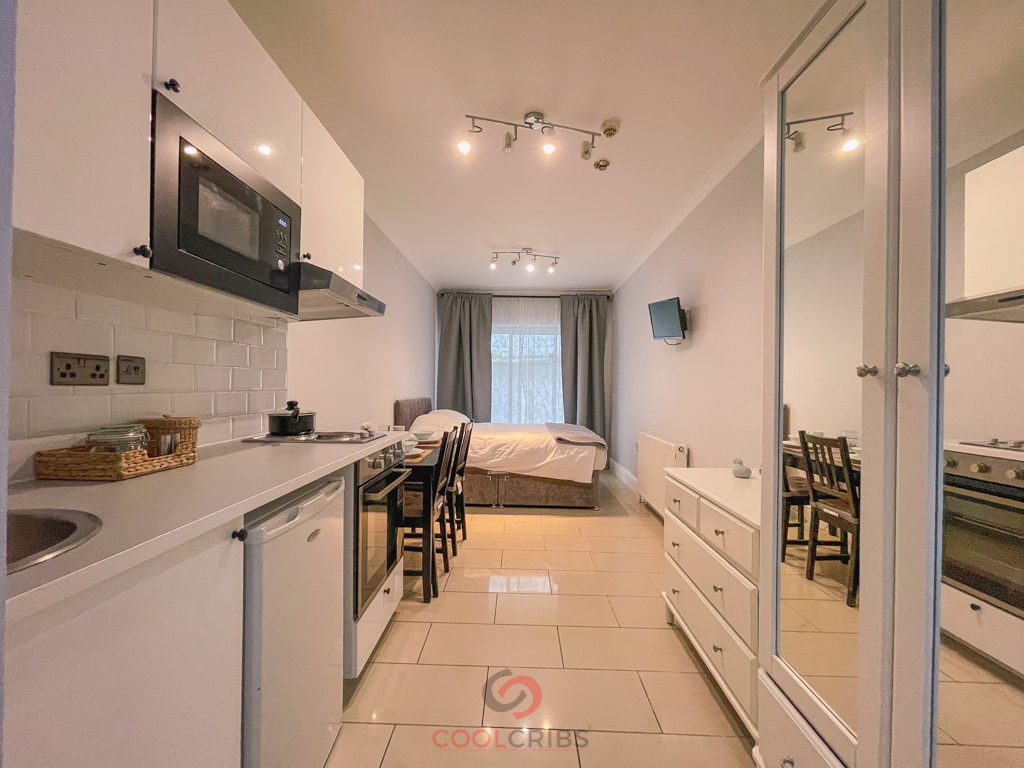 Linden Gardens, Notting Hill Gate, London, W2