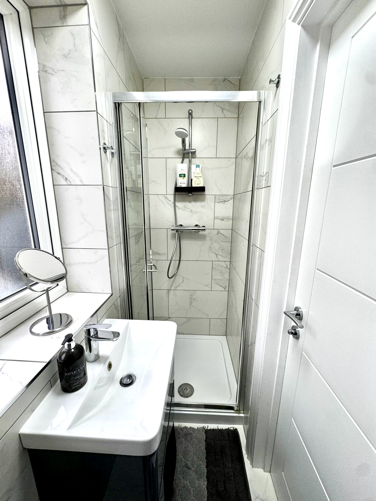 339bcee2-4235-44dc-8353-e1f92f984dac