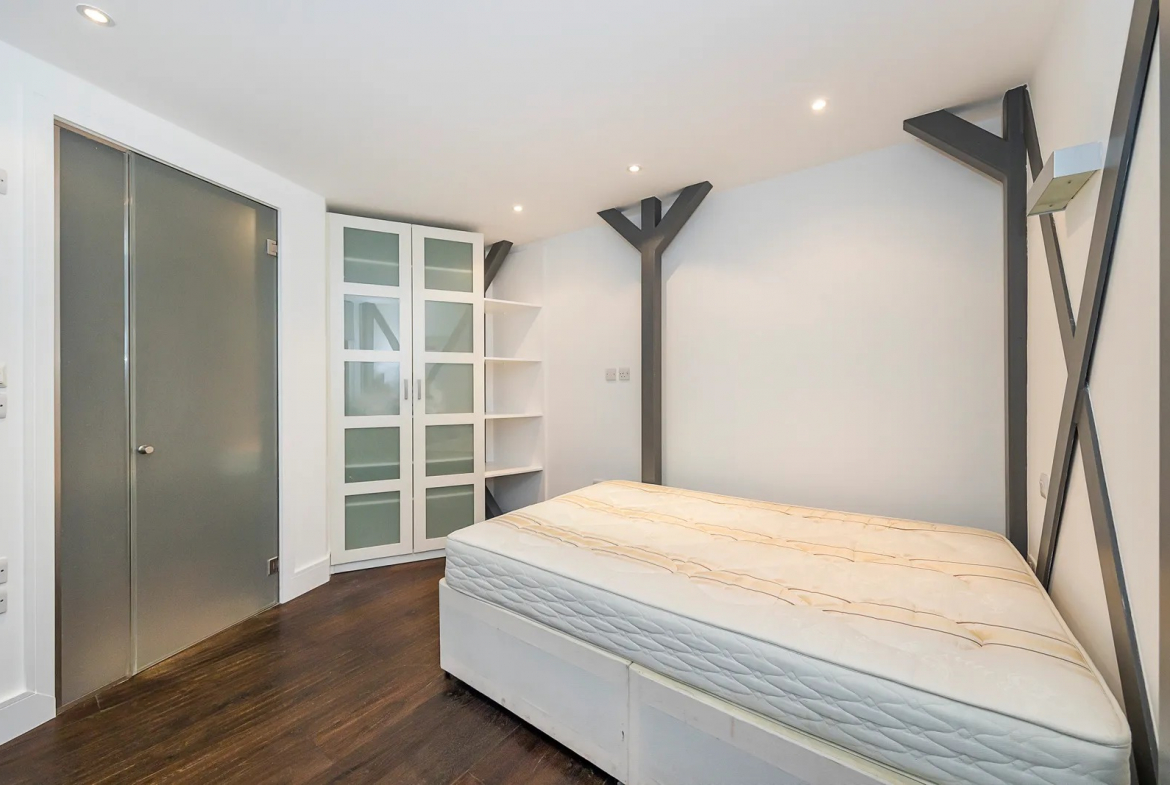 Old Street, Shoreditch, London, EC1V