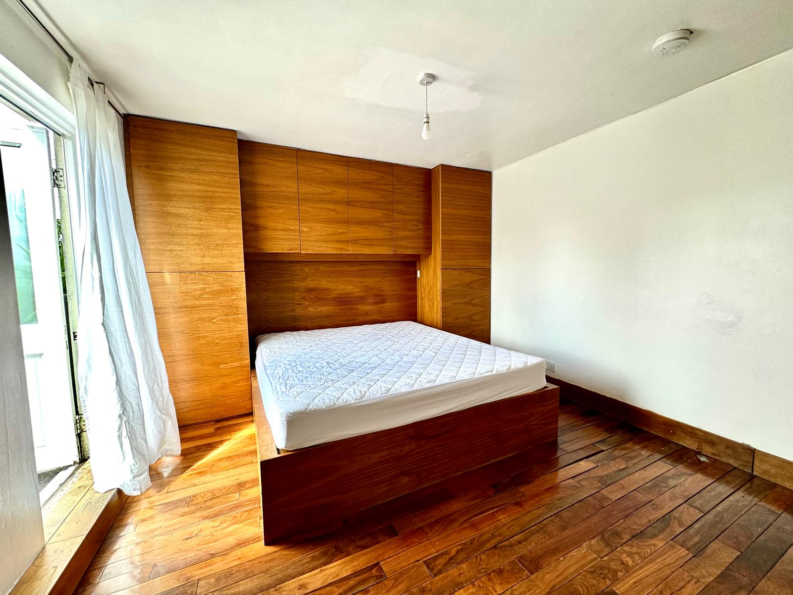 520×12 Caledonian Road, Kings Cross, London, N1