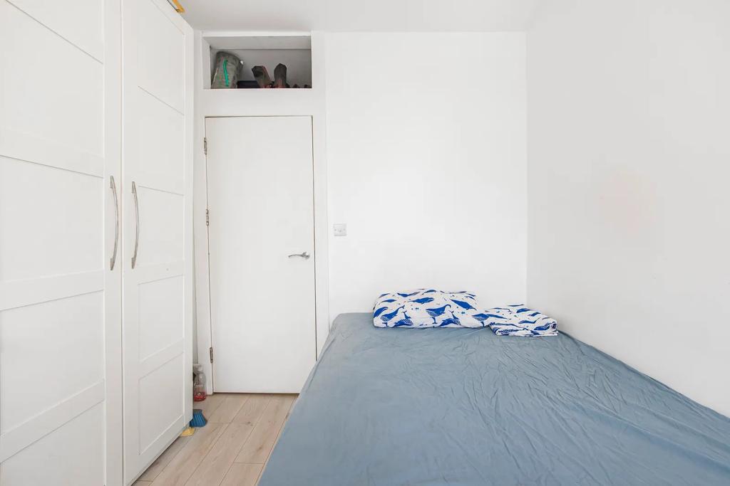 Warwick Road, Earls Court, London, SW5