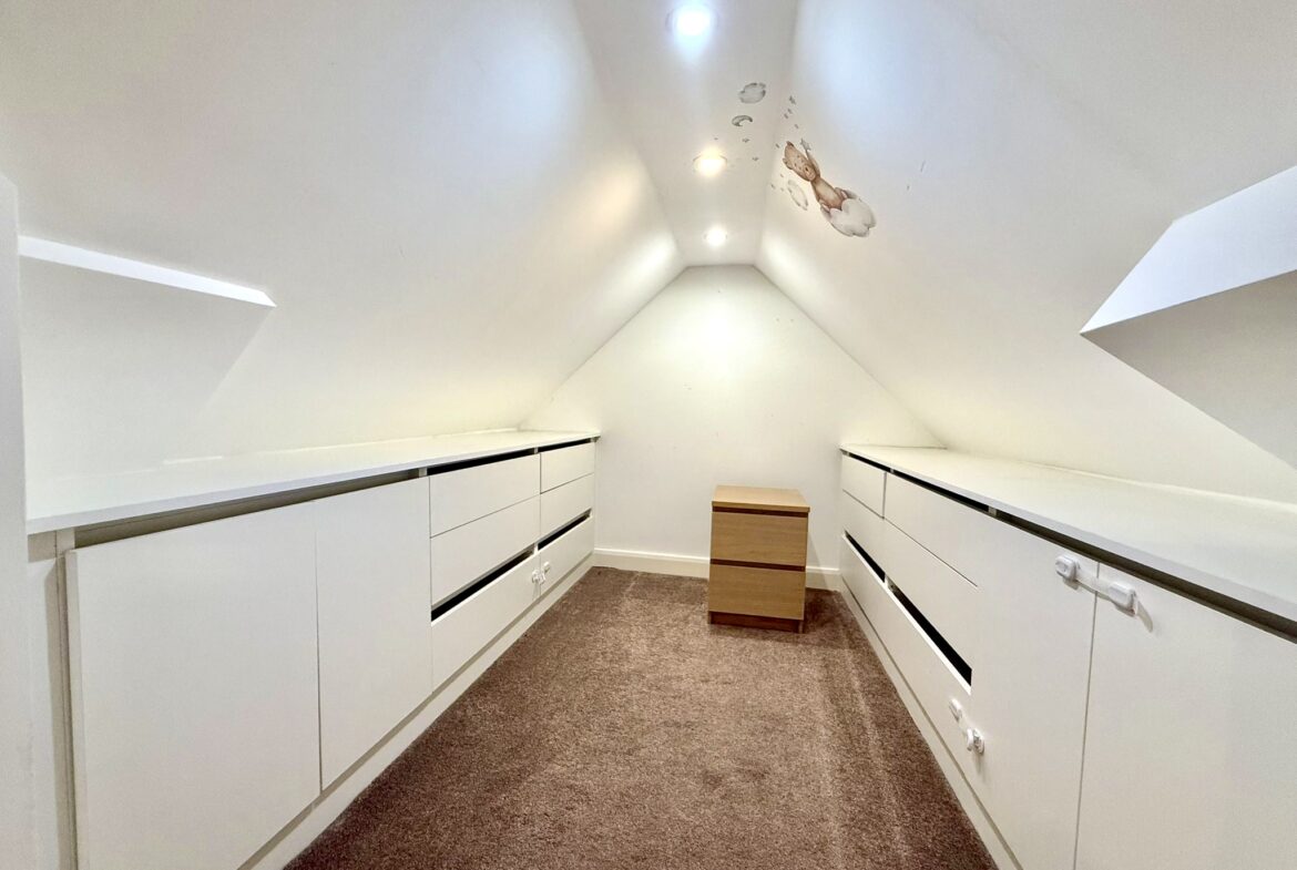 Sevington Road, Hendon, NW4