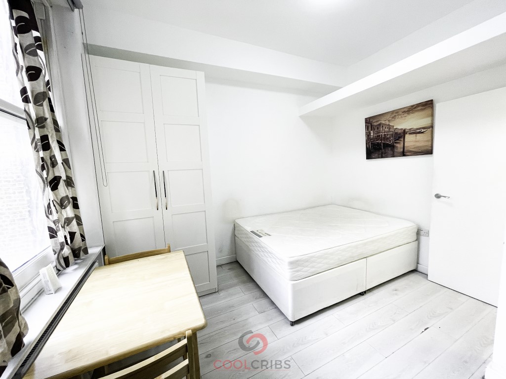 Warwick Road, Earls Court, London, SW5