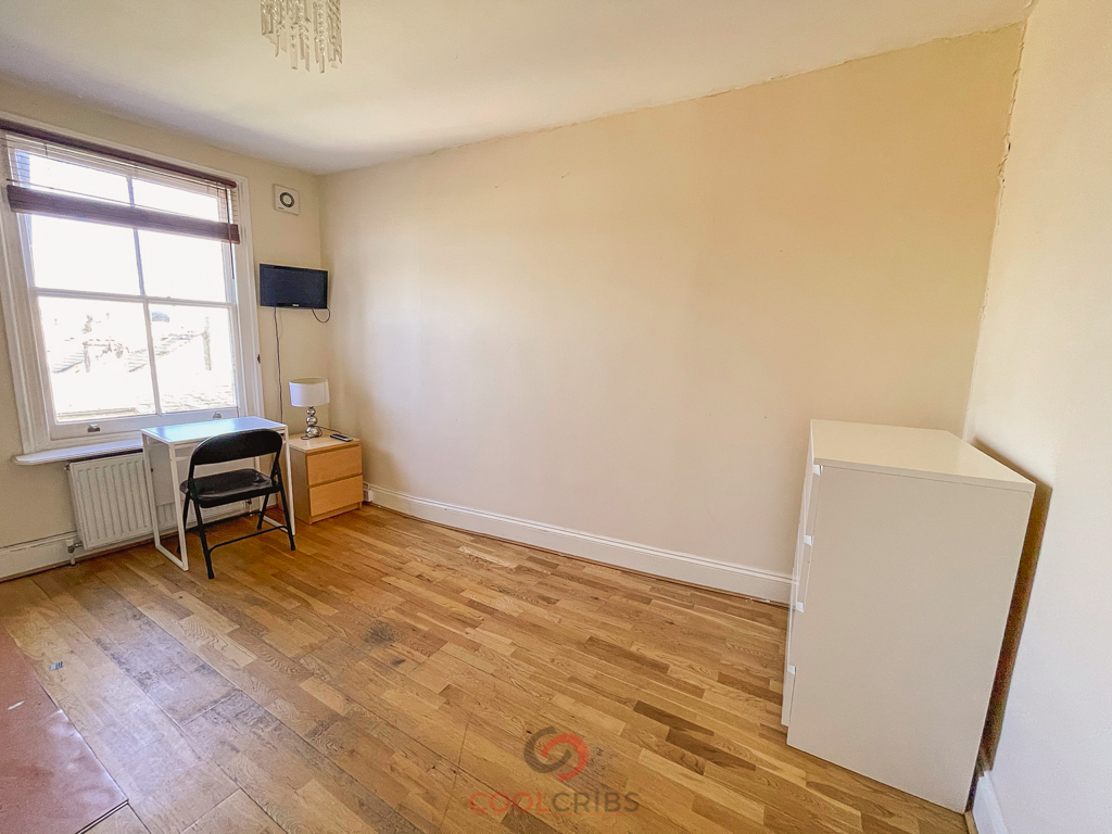 Blythe Road, Shepherds Bush, W14