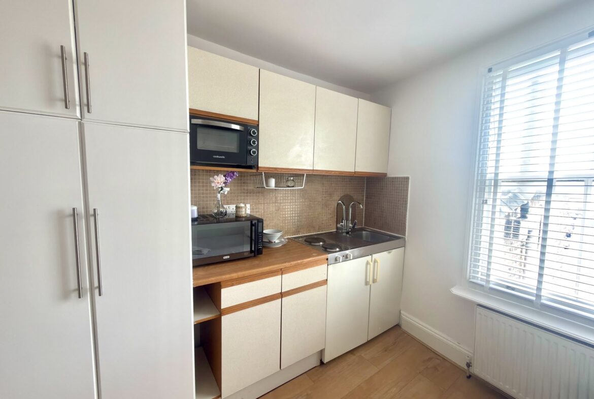 Blythe Road, Shepherds Bush, W14