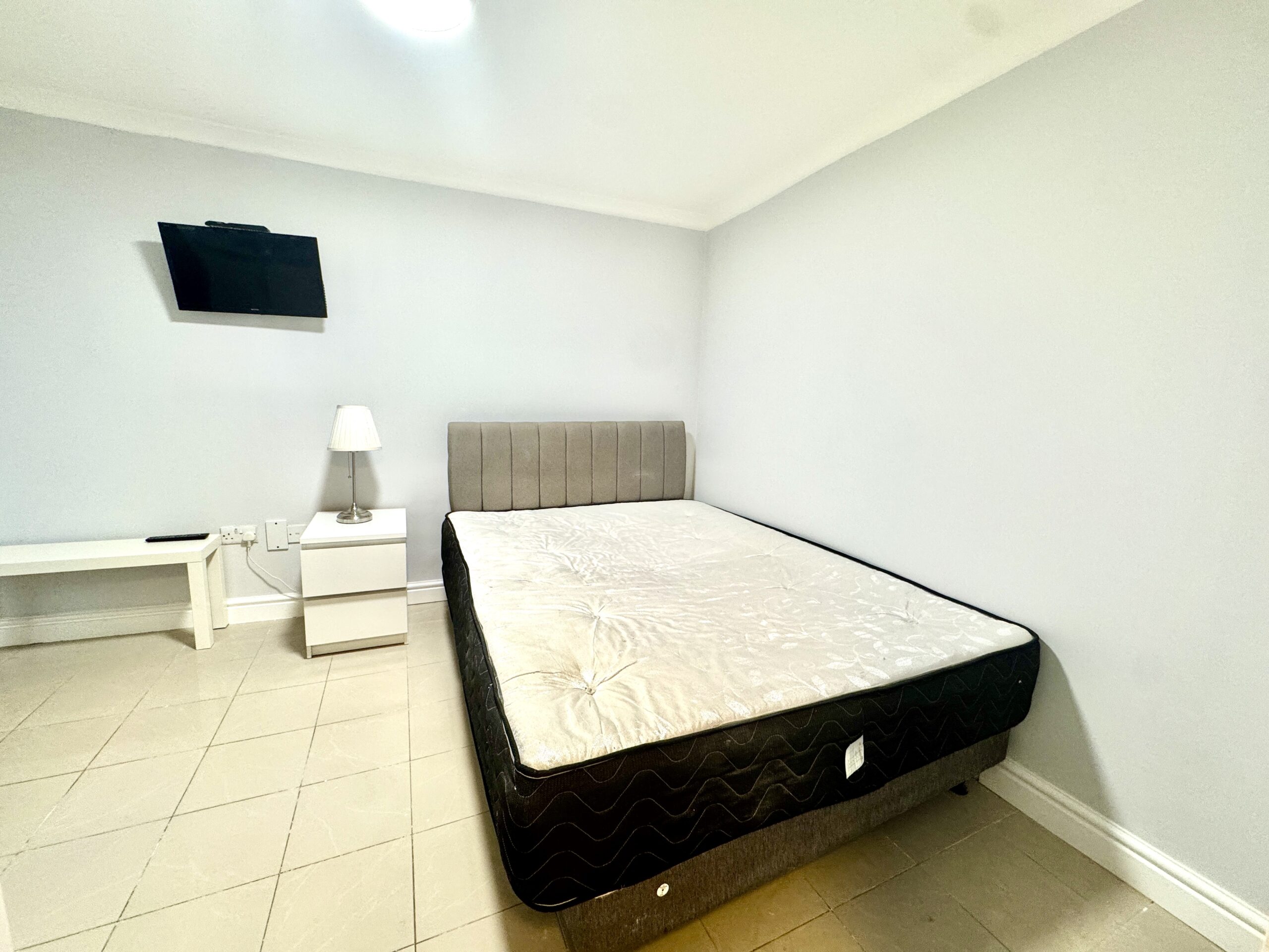 91-x2 Kensington Gardens Square, Bayswater, W2