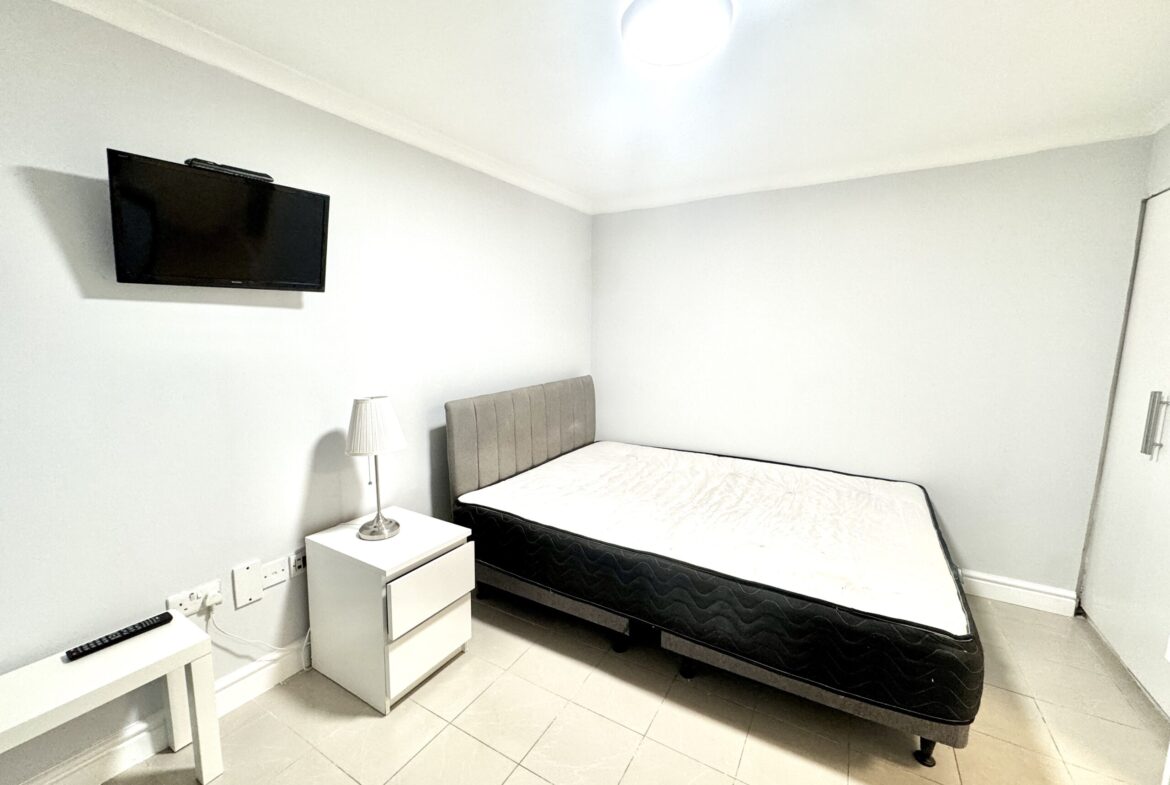 Kensington Gardens Square, Bayswater, W2