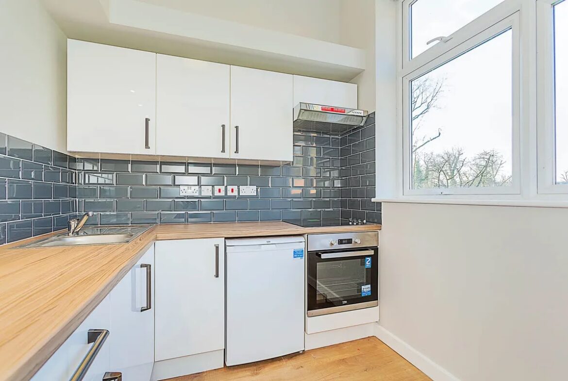 Fitzjohns Ave, Hampstead, London, NW3