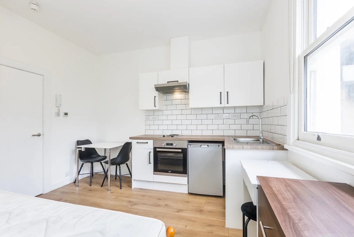Warwick Road, Earls Court, London, SW5