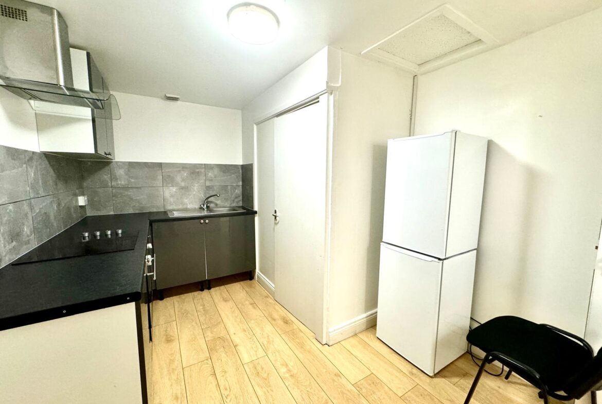 Kember Street, Islington, London, N1