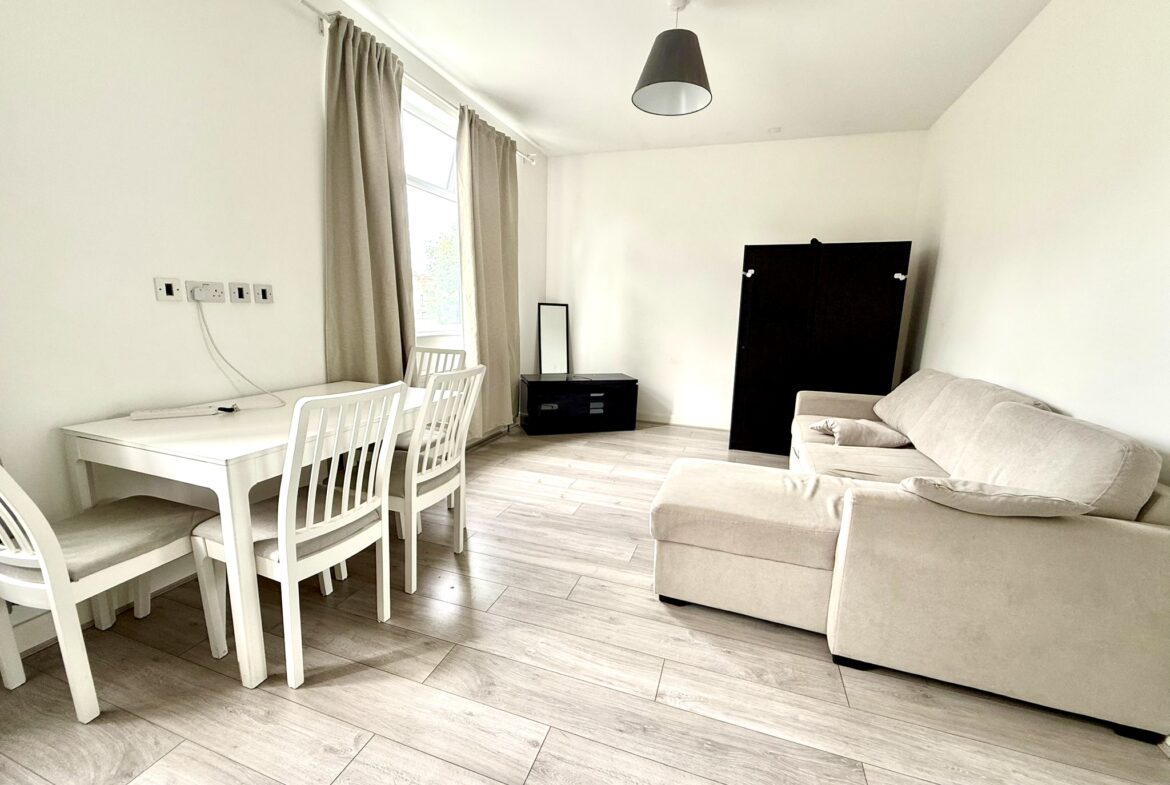 Sevington Road, Hendon, NW4
