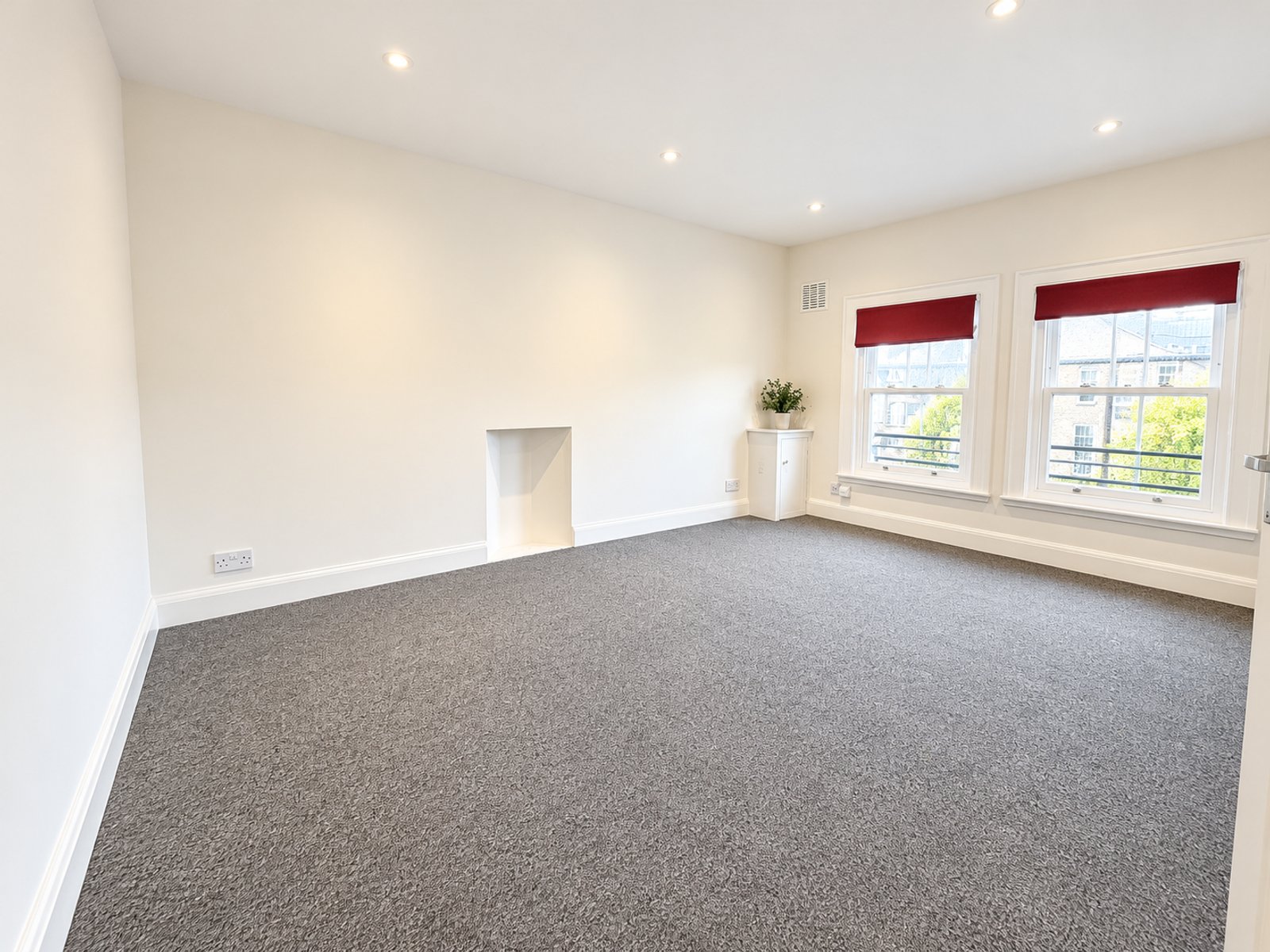 Talgarth Road, West Kensington, W14